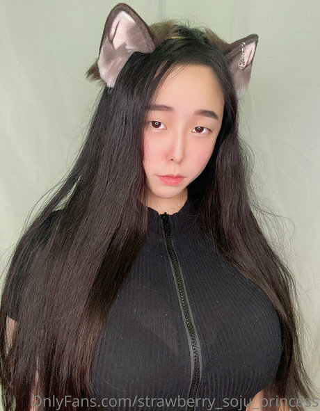 strawberry soju princess ass onlyfans