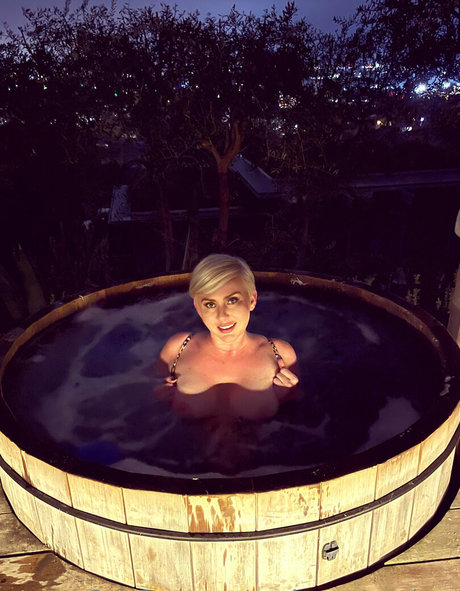 madam genevieve onlyfans leak new