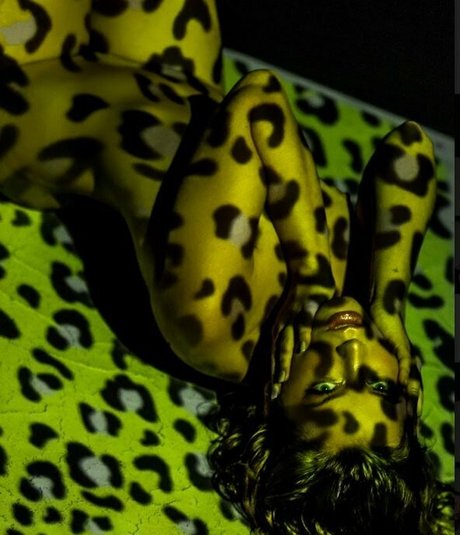 riinablakeee onlyfans sex tape