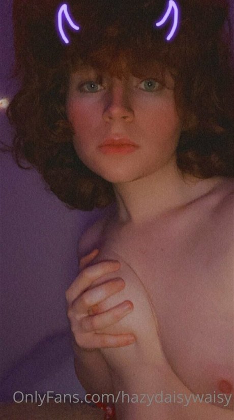 hazydaisywaisy onlyfans leaks sex