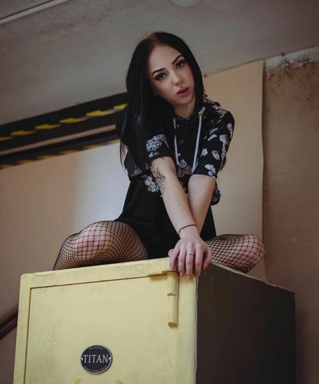 chatting onlyfans beautiful naked snapshot