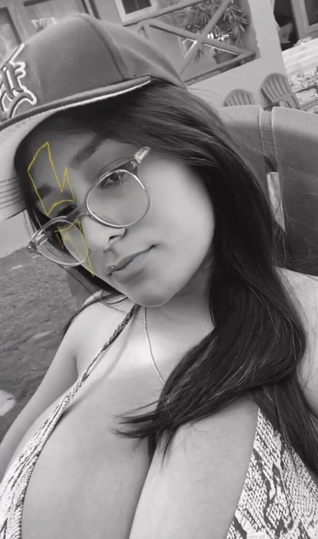 Itzel Lozano only fans pictures