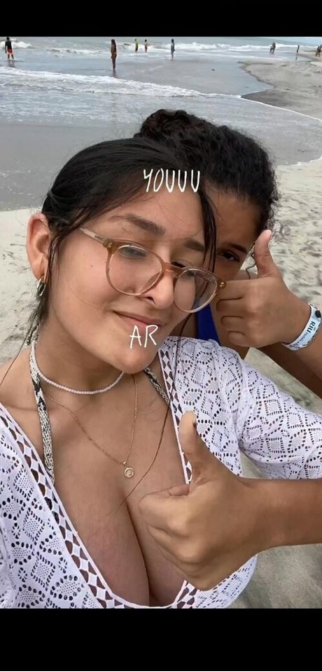 Itzel Lozano onlyfans leaks nudes