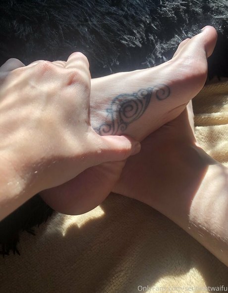 sentientwaifu onlyfans leaked dirtyship