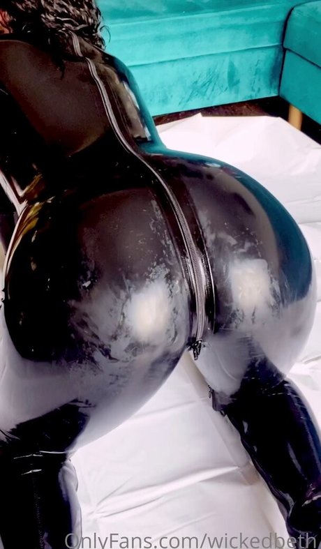 Wicked Beth free onlyfans porn