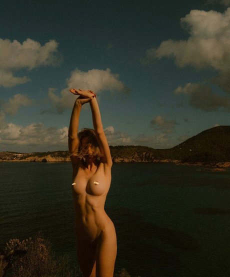 Niki Anson onlyfans porn