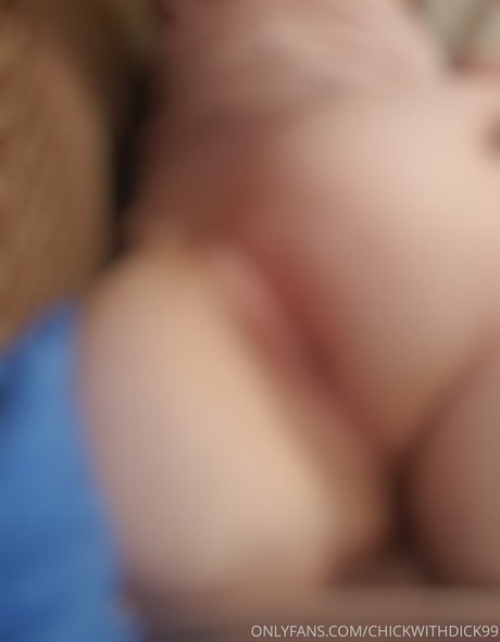 chickwithdick99 onlyfans sextape leak