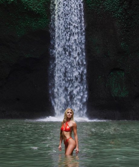 skinny blonde milf onlyfans hot nude visuals