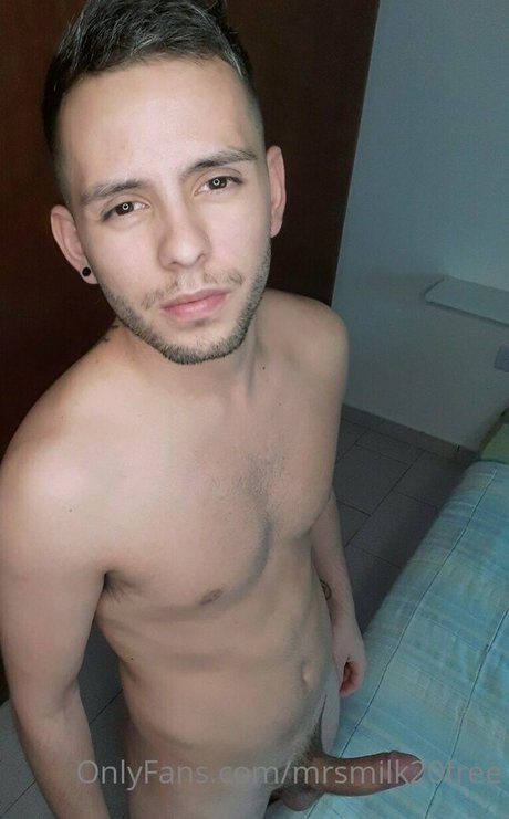 mrsmilk20free onlyfans naked leak