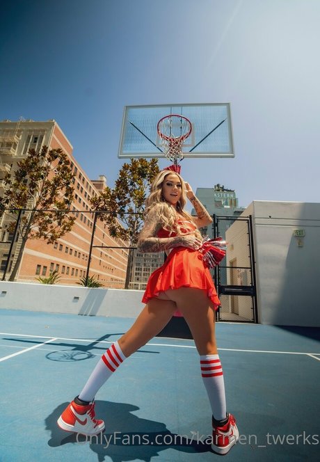 horniest mom free onlyfans