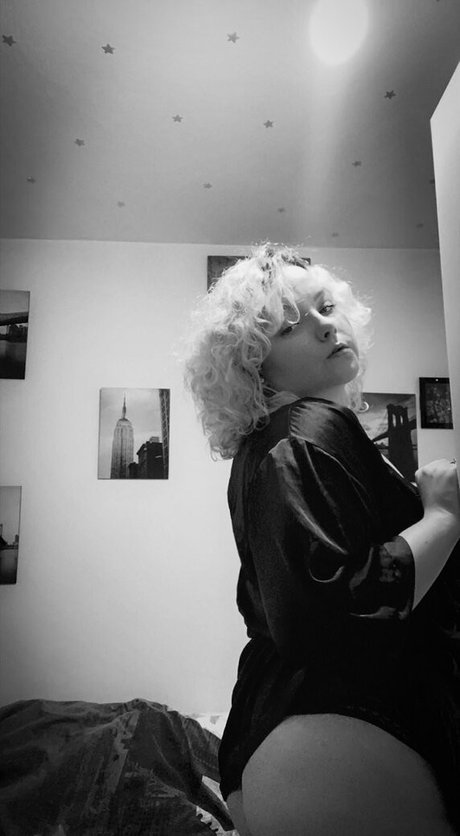 moniiquexxx onlyfans leaks naked