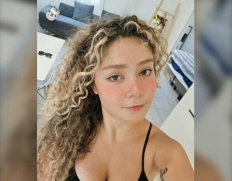 famous female onlyfans nice view