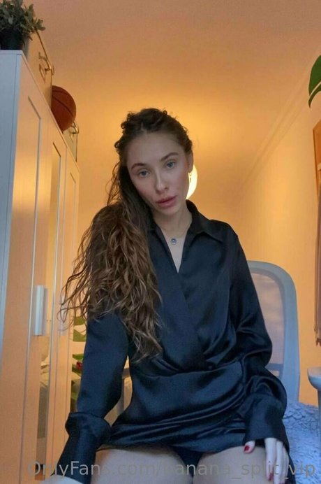 banana split vip naked onlyfans