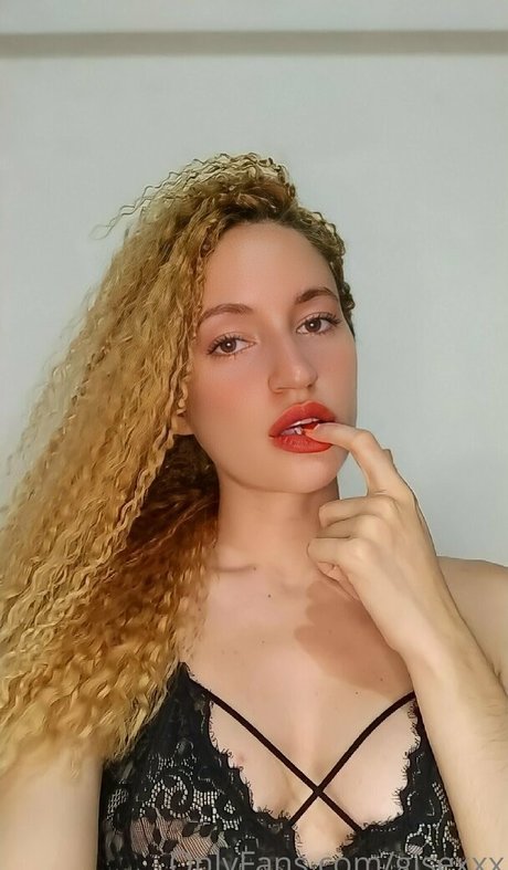 nikiifox leaked onlyfans pics