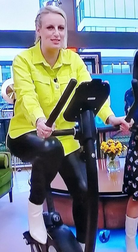 Steph McGovern onlyfans strip