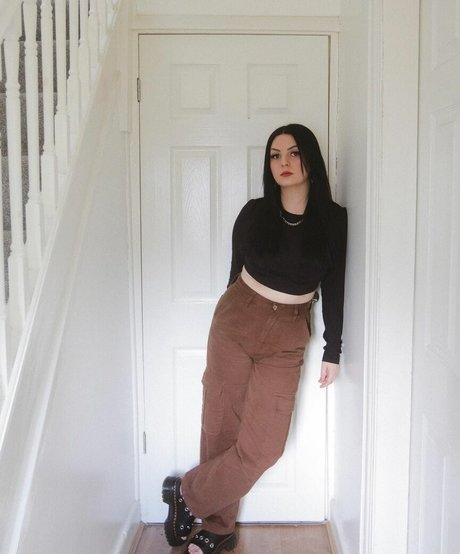 Emma Blackery onlyfans model