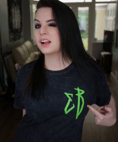 Emma Blackery onlyfans nudes