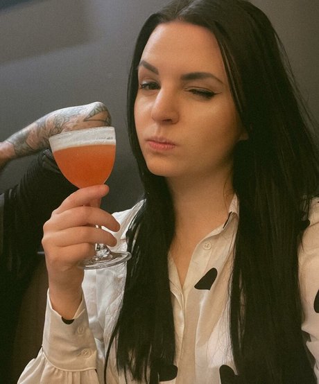 Emma Blackery onlyfans leaks nude