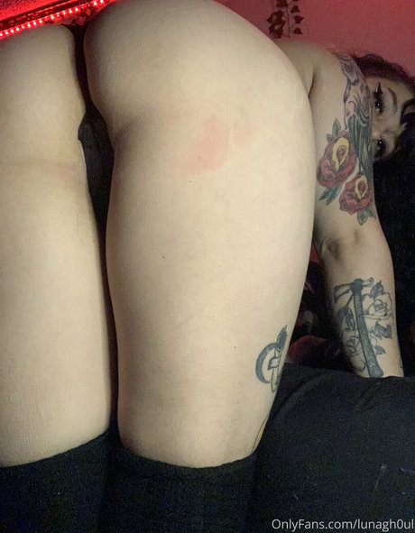 Lunaghoul onlyfans fotos