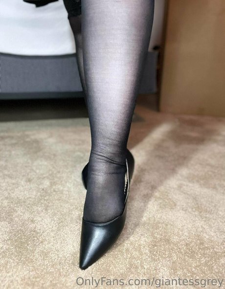giantessgrey onlyfans leaked.