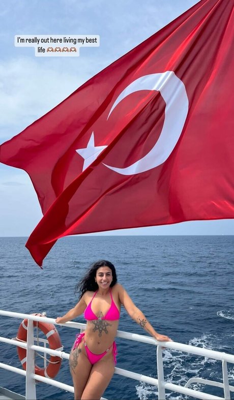 Lina alqaq nude porn onlyfans