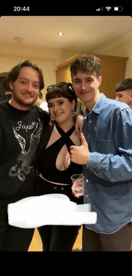 Charlotte A onlyfans post