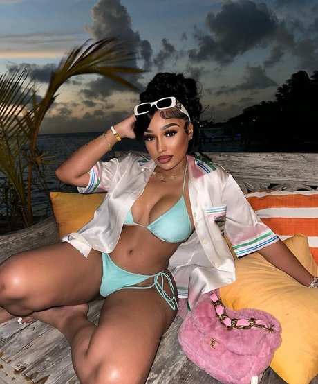 Ella Bandz only fans.