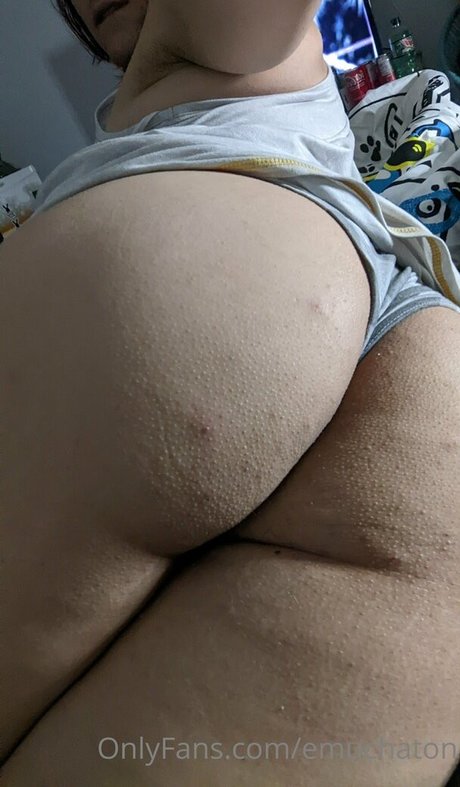 emuchaton only fans naked