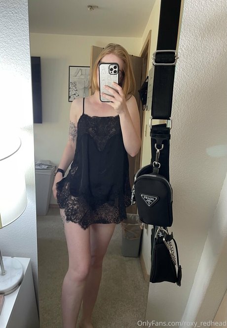 roxy redhead onlyfans leaks naked