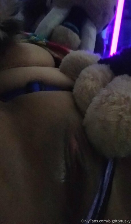 lesbian onlyfans sexy naked gallery