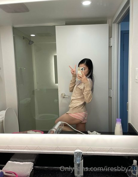iresbby2 0 nude porn onlyfans