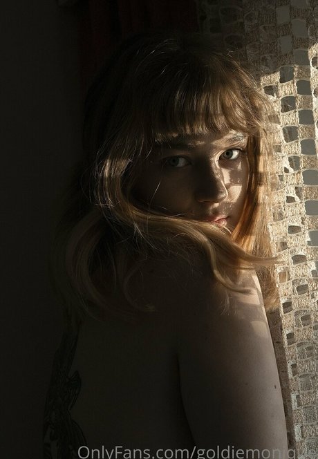 goldiemonique only fans naked