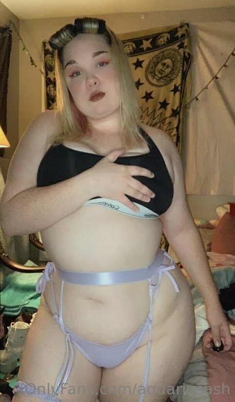 aquariusash sexy onlyfans