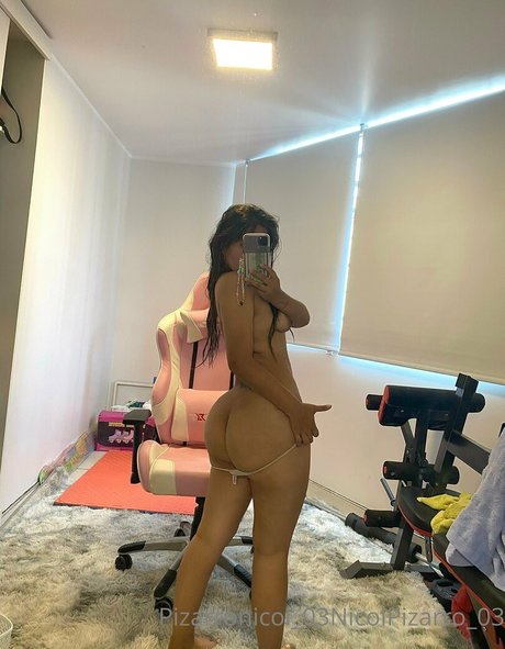 Nicol Pizarro leaked onlyfans