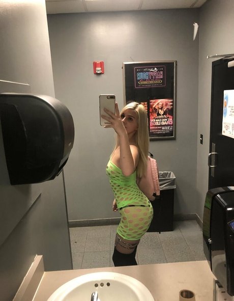 meganholly00 onlyfans posts