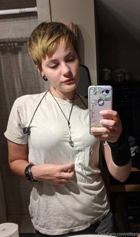 ellepix onlyfans photo