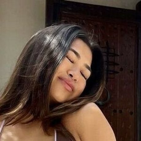 Krischelle Delgado only fans leaks porn