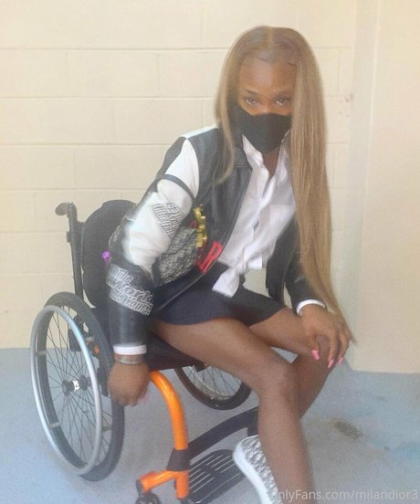 milandior3 onlyfans naked leaked