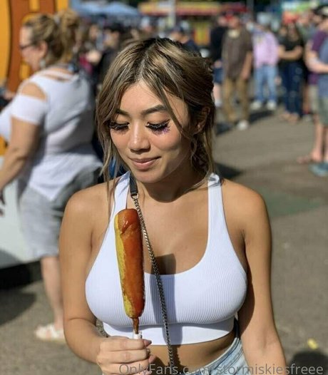 stormiskiesfreee onlyfans fuck