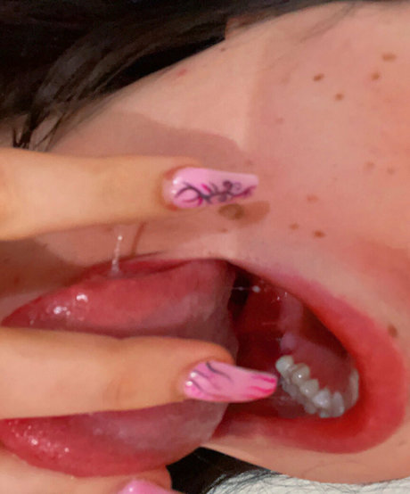 mollyjuana onlyfans nude pictures