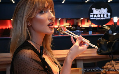 bigmouthbella onlyfans leak sex