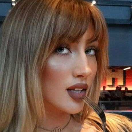 bigmouthbella leaked onlyfans.