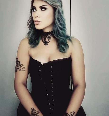 erszebetbathory666vip leaked onlyfans pics