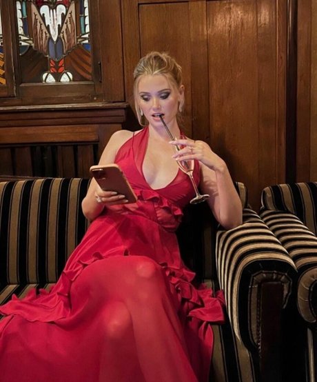 Virginia Gardner nude leaks onlyfans