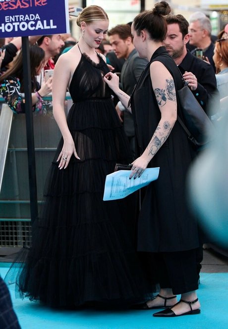 Virginia Gardner nudes only fans