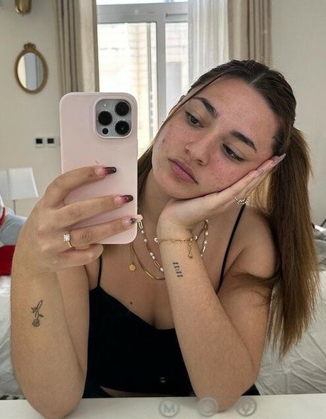 Lexi Borg onlyfans nude photos