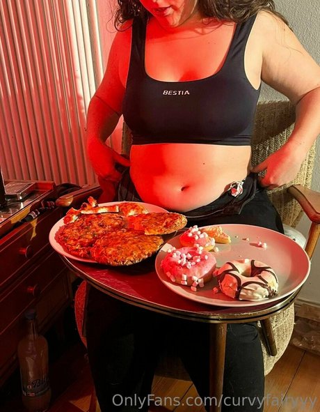 curvyfairyyy onlyfans tits