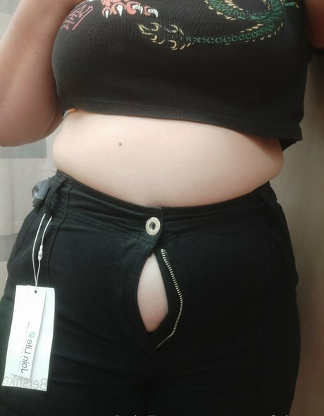 curvyfairyyy onlyfans leaked pictures