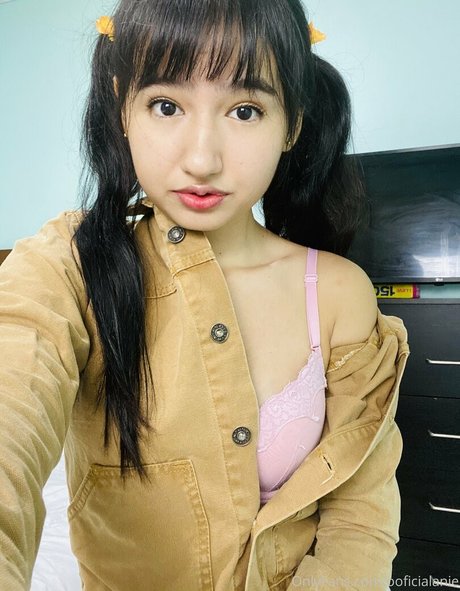 ooficialanie only fans sex