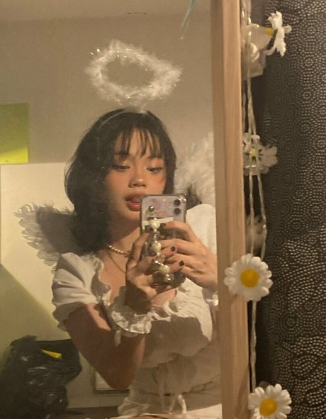 iadivinecomedie only fans review